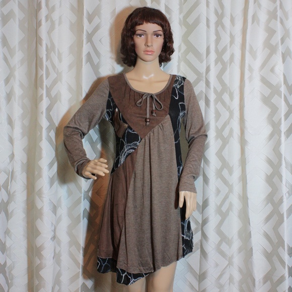 Papillon Blanc Dresses & Skirts - Papillon NWT Asymmetric Dress